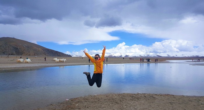 西藏旅游线路攻略：拉萨全陪与地接社导游携手，带您游玩网红好看景区
